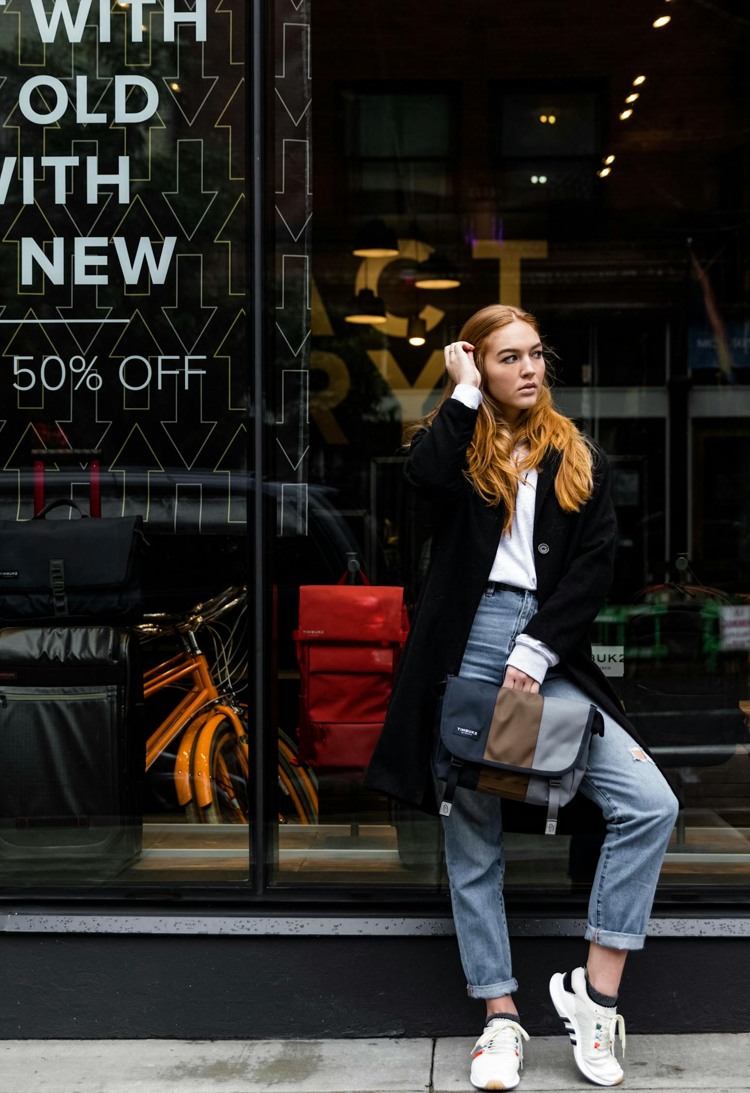 朱帥引領(lǐng)潮流，展現(xiàn)獨(dú)特魅力風(fēng)采