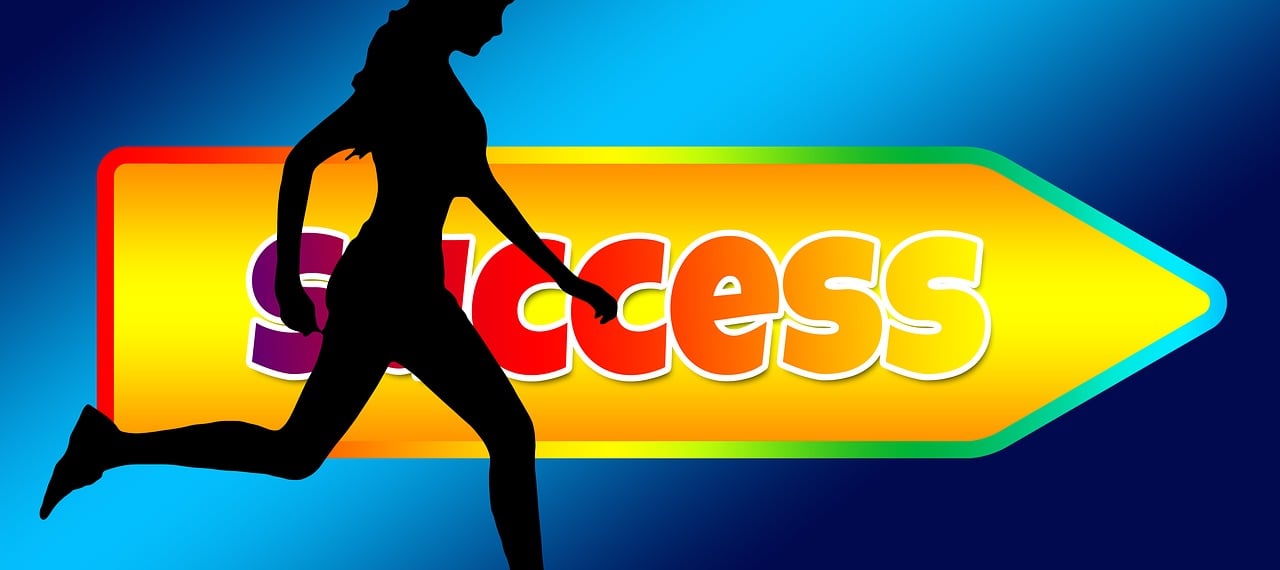 內(nèi)衣上市企業(yè)的崛起與挑戰(zhàn)，內(nèi)衣行業(yè)的力量與機(jī)遇