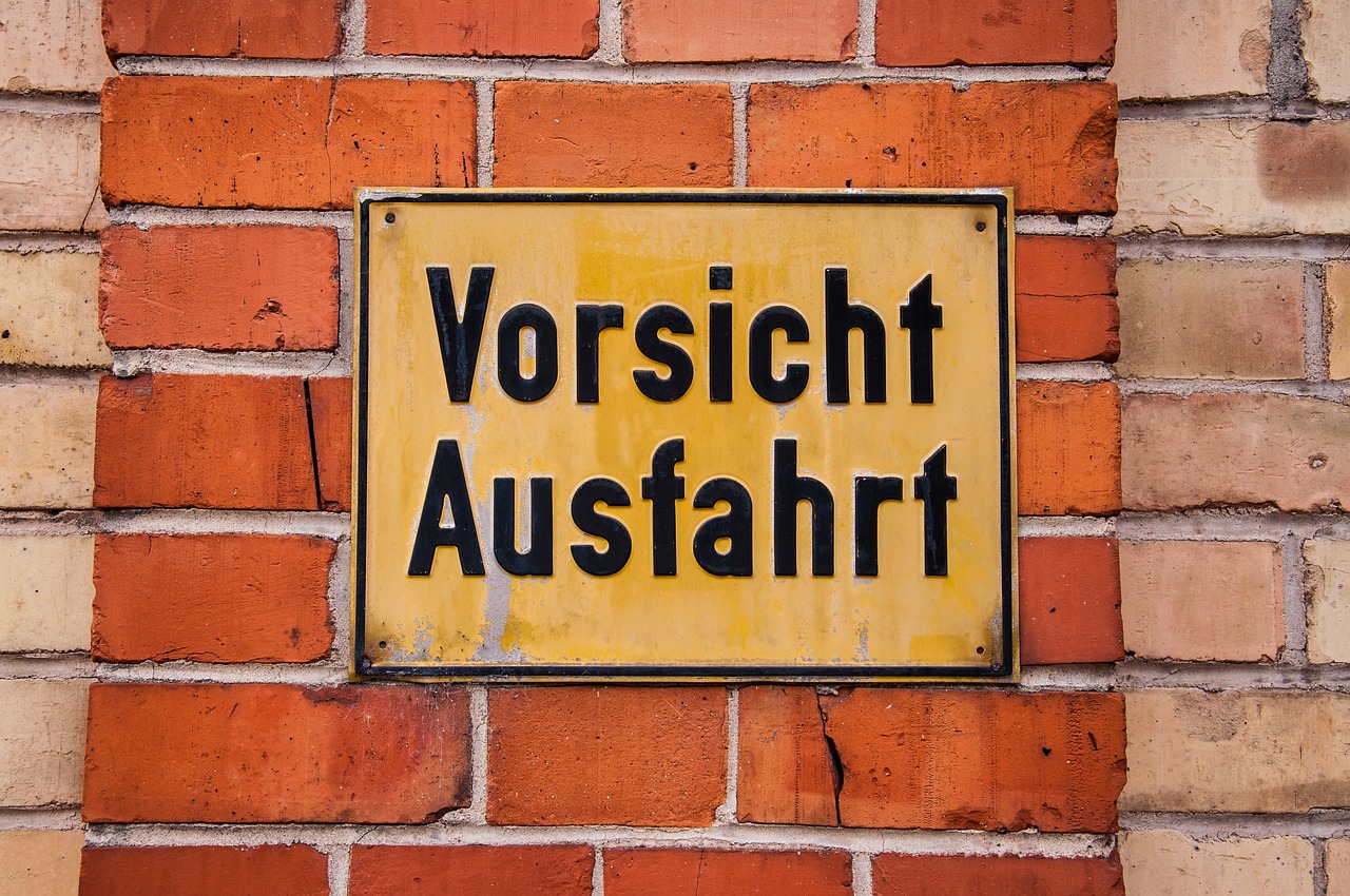 深化警醒意識，最新警示教育片筑牢安全防線