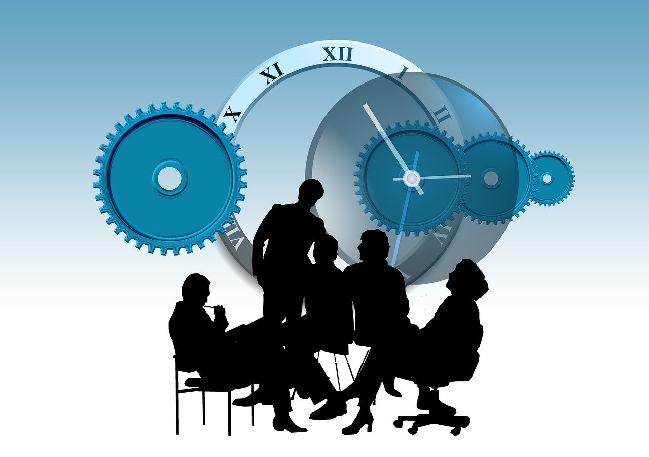 最新退休通知深度解析，影響、應(yīng)對(duì)策略與探討